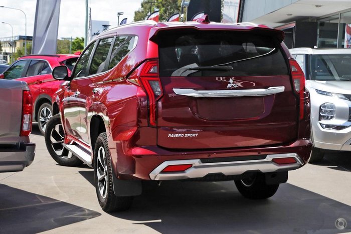2025 Mitsubishi Pajero Sport GLS