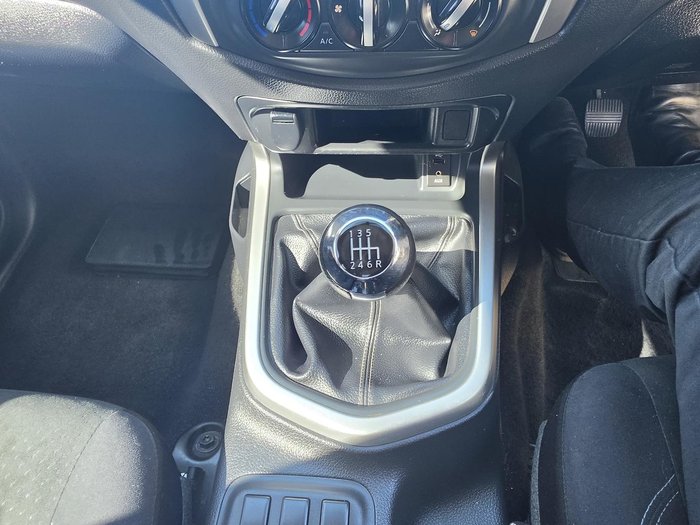 2018 Nissan Navara RX