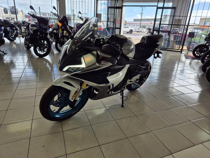2026 CFMOTO 450SR S ABS SR Silver