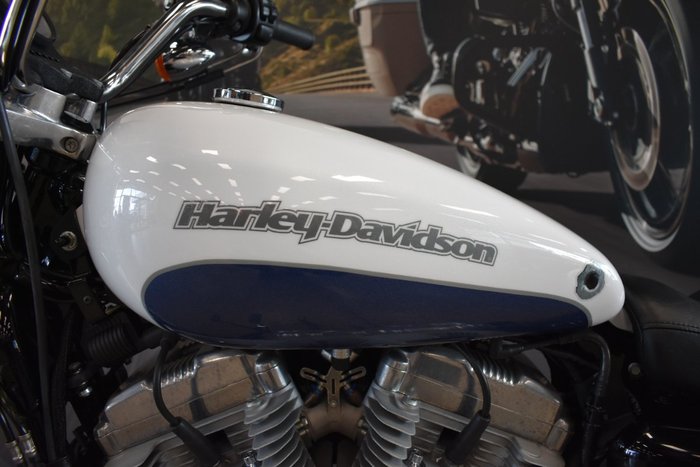 2015 HARLEY-DAVIDSON XL883L SUPER LOW
