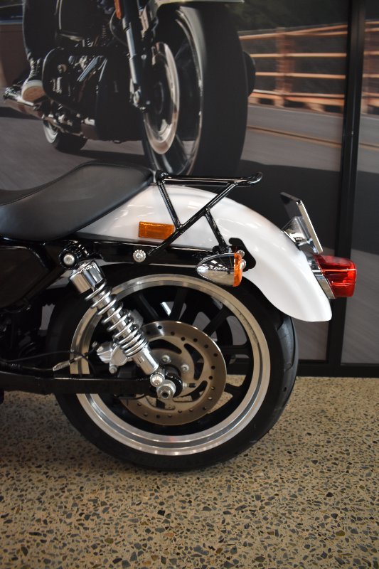 2015 HARLEY-DAVIDSON XL883L SUPER LOW