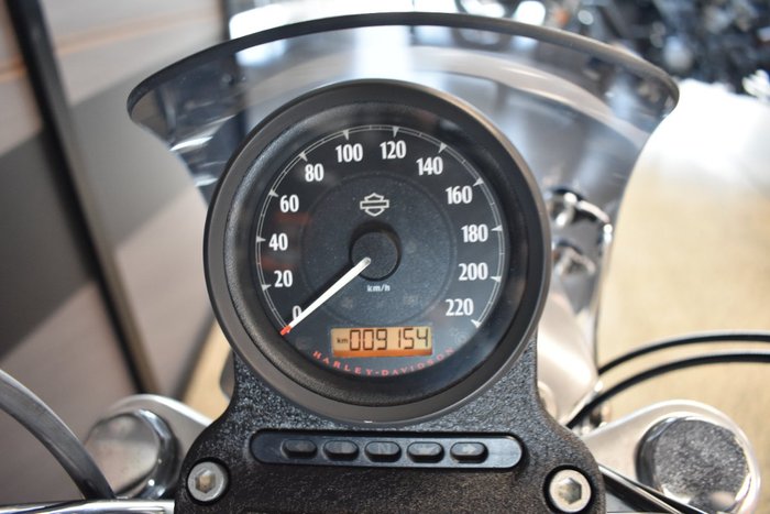 2015 HARLEY-DAVIDSON XL883L SUPER LOW