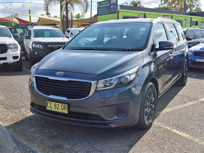 2015 Kia Carnival