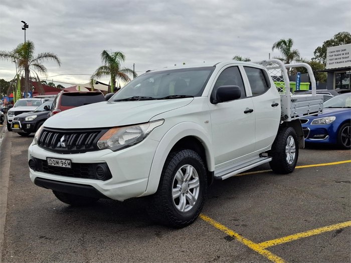 2017 Mitsubishi Triton GLX