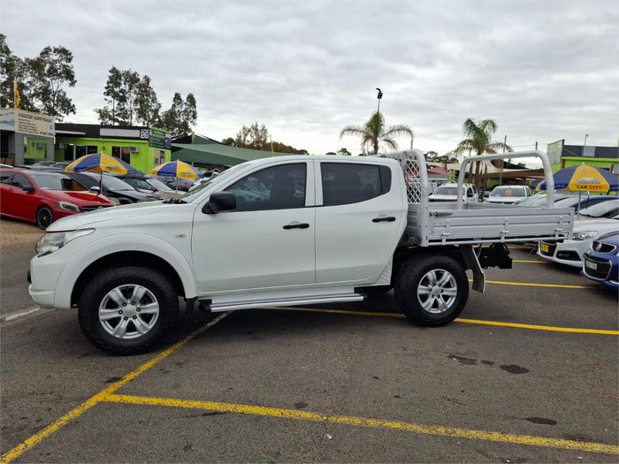 2017 Mitsubishi Triton GLX