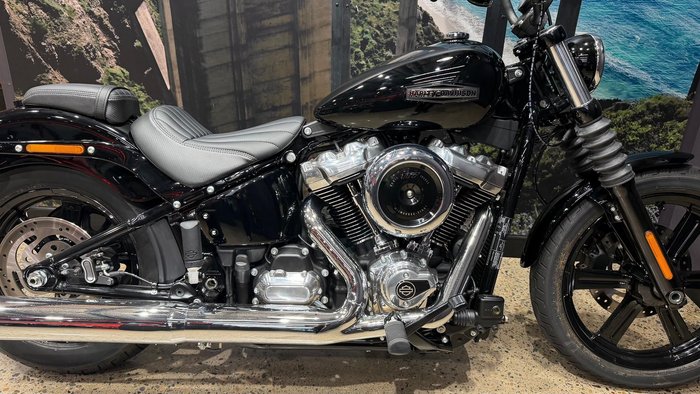 2026 Harley-Davidson Street Bob 117 (FXBB) Softail Black