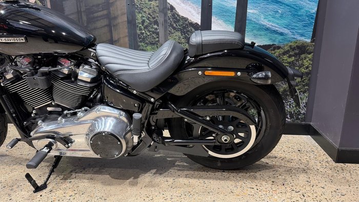 2026 Harley-Davidson Street Bob 117 (FXBB) Softail Black