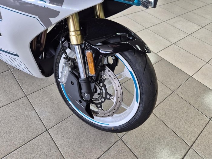 2026 CFMOTO 450SR ABS SR White