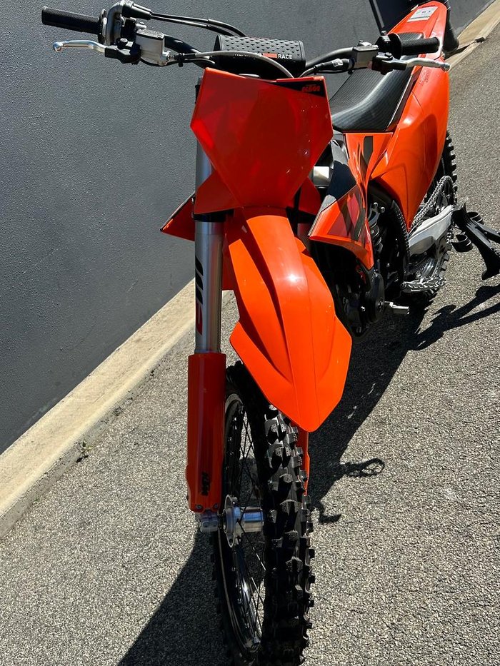 2025 KTM 450 SX-F SX-F Orange