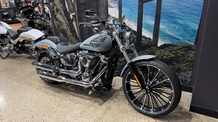 Harley-Davidson Breakout 117 (FXBR) Softail