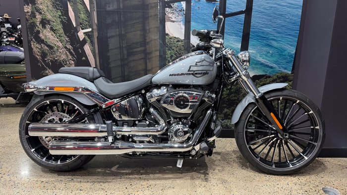 Harley-Davidson Breakout 117 (FXBR) Softail