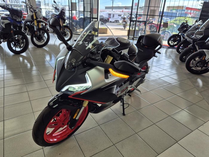 2026 CFMOTO 450SR ABS