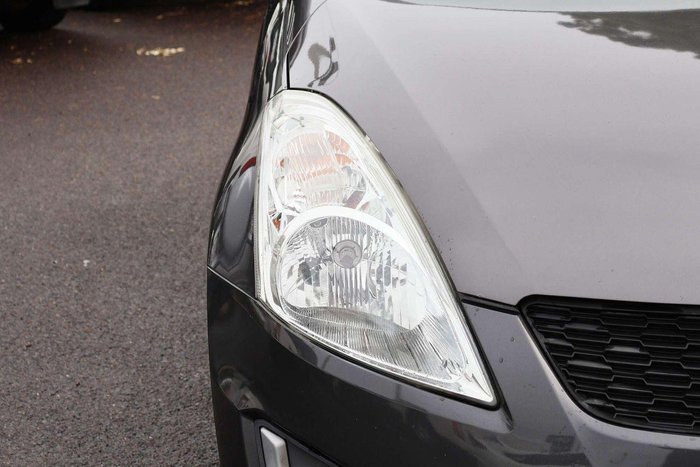 2014 Suzuki Swift GL Navigator