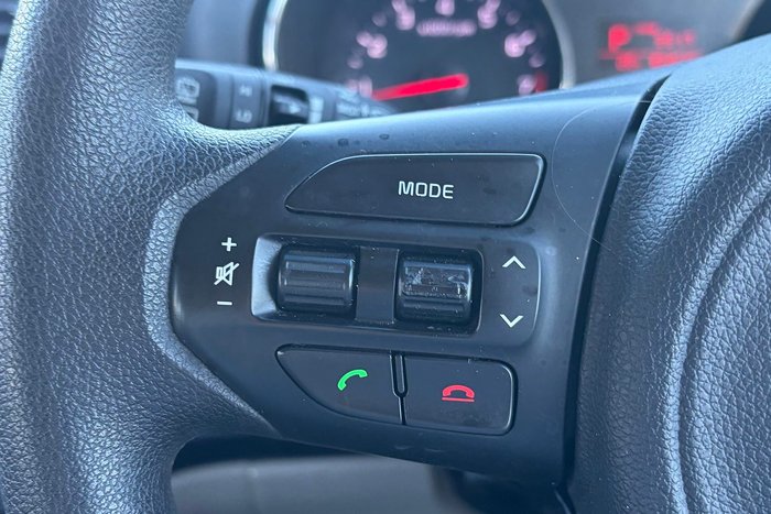 2016 Kia Carnival S