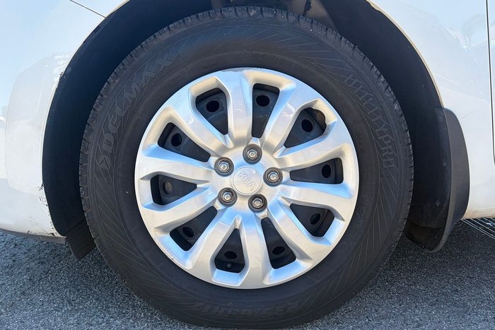 2016 Kia Carnival S