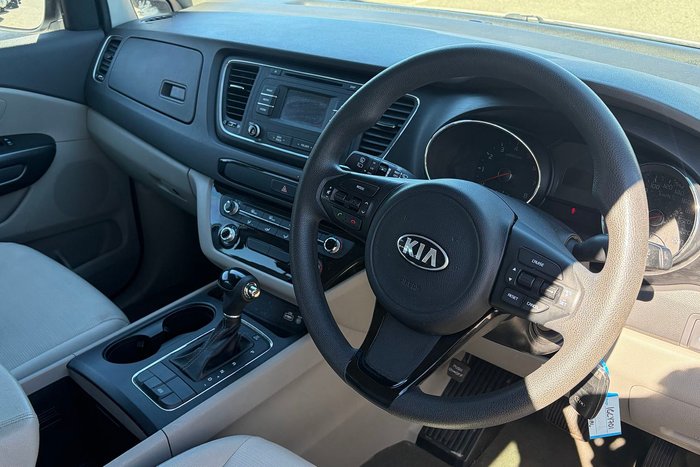 2016 Kia Carnival S