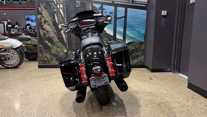 2026 Harley-Davidson Street Glide 117 (FLHX) Touring Black