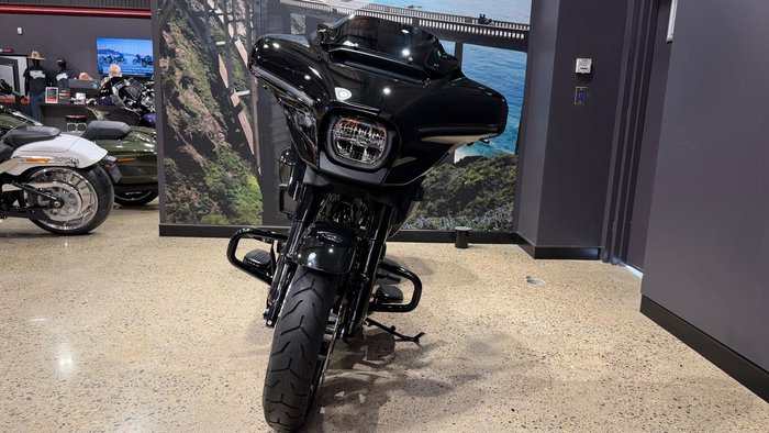 2026 Harley-Davidson Street Glide 117 (FLHX) Touring Black