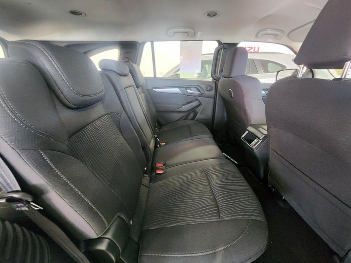 2025 Isuzu MU-X LS-M