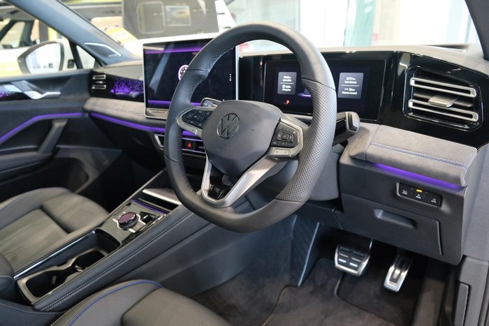 2026 Volkswagen Tiguan 200TSI eHybrid R-Line