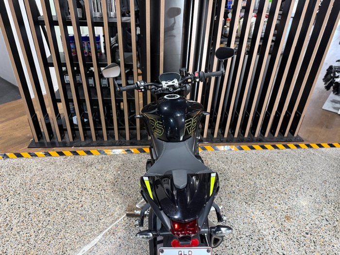 2025 Triumph STREET TRIPLE RS Phantom Black