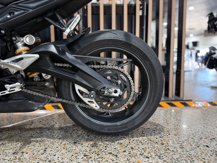 2025 Triumph STREET TRIPLE RS Phantom Black