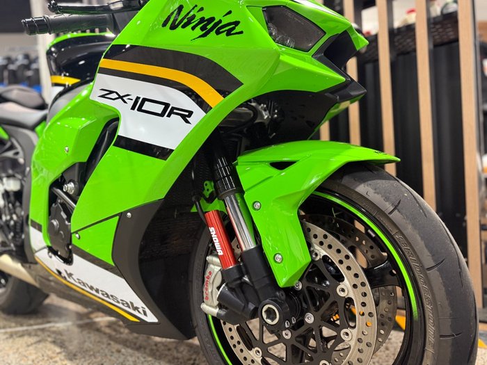 2025 Kawasaki NINJA ZX-10R GREEN