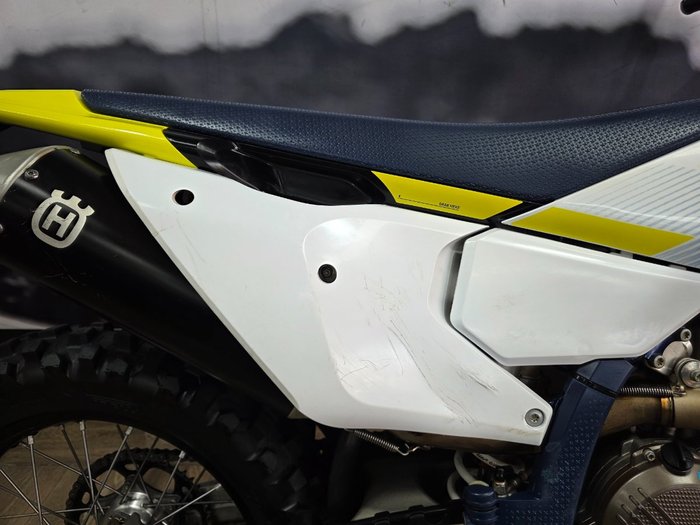 2024 HUSQVARNA FE350 WHITE
