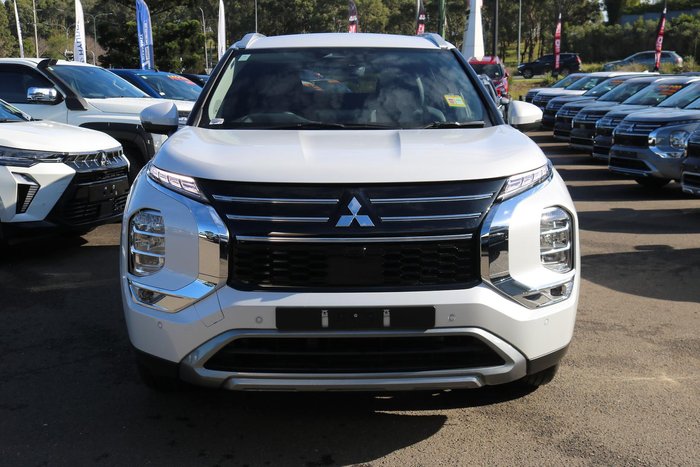 2025 Mitsubishi Outlander Aspire