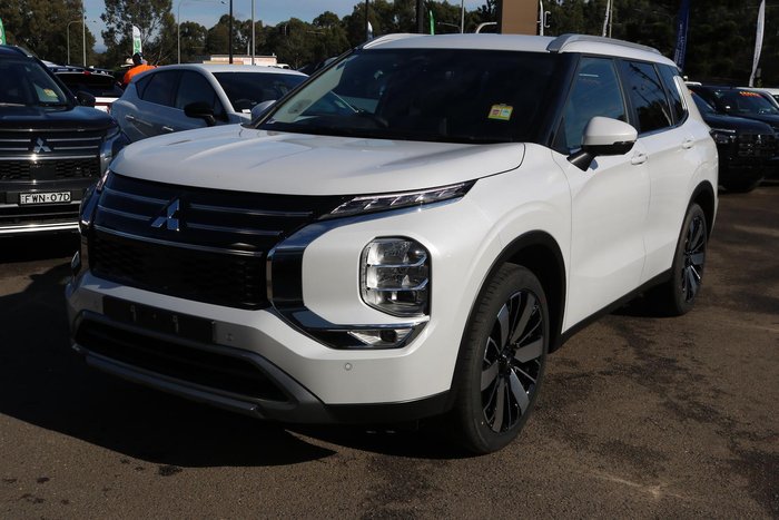 2025 Mitsubishi Outlander Aspire