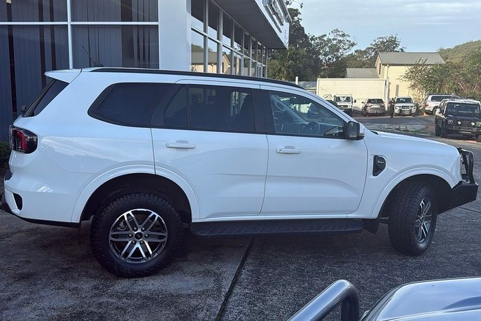 2023 Ford Everest Trend
