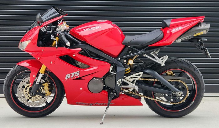 2008 Triumph Daytona 675 Daytona Red