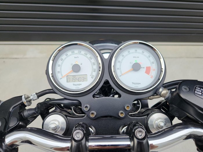 2012 Triumph Thruxton 900 Thruxton Black