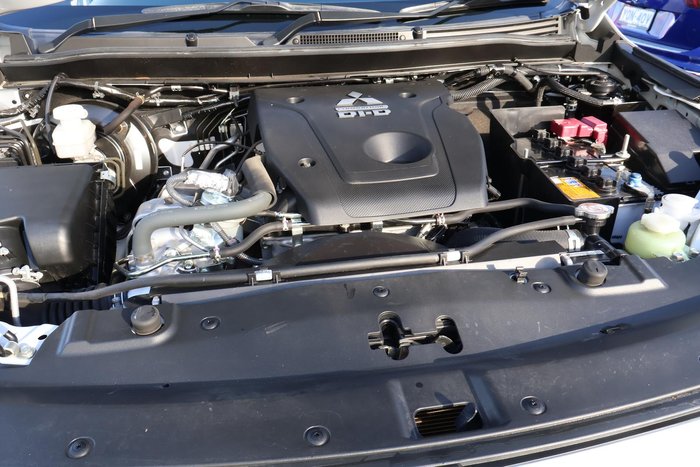 2022 Mitsubishi Triton GLS