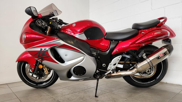 2016 Suzuki Hayabusa (GSX1300R) Hayabusa Red