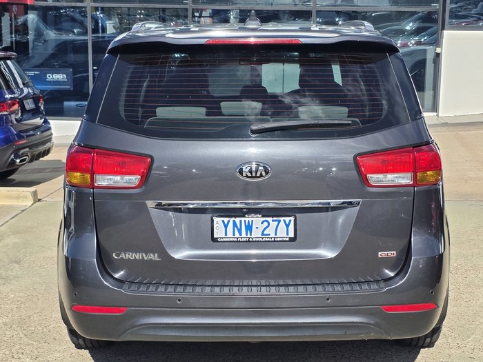 2017 Kia Carnival S