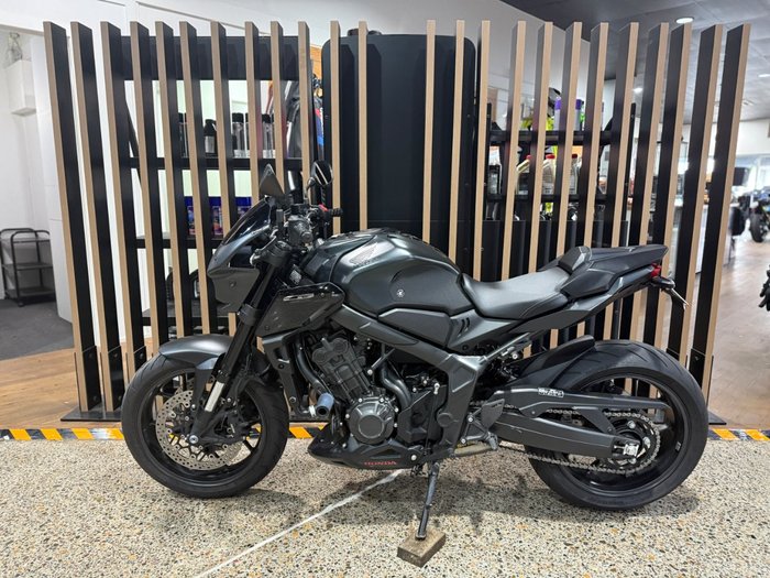 2023 Honda CB650R Black