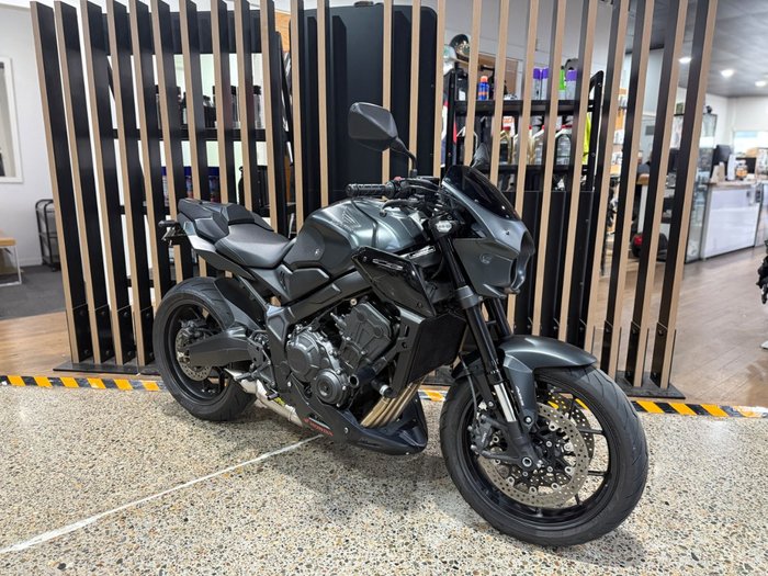 2023 Honda CB650R Black