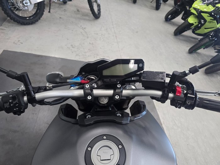 2016 Yamaha MT-09 GREY