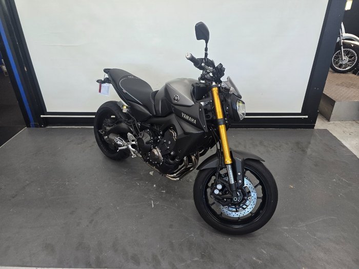 2016 Yamaha MT-09 GREY
