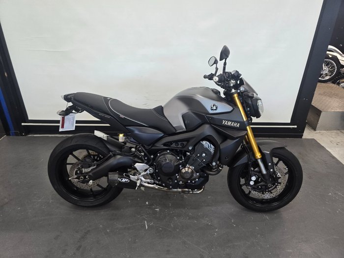 2016 Yamaha MT-09 GREY
