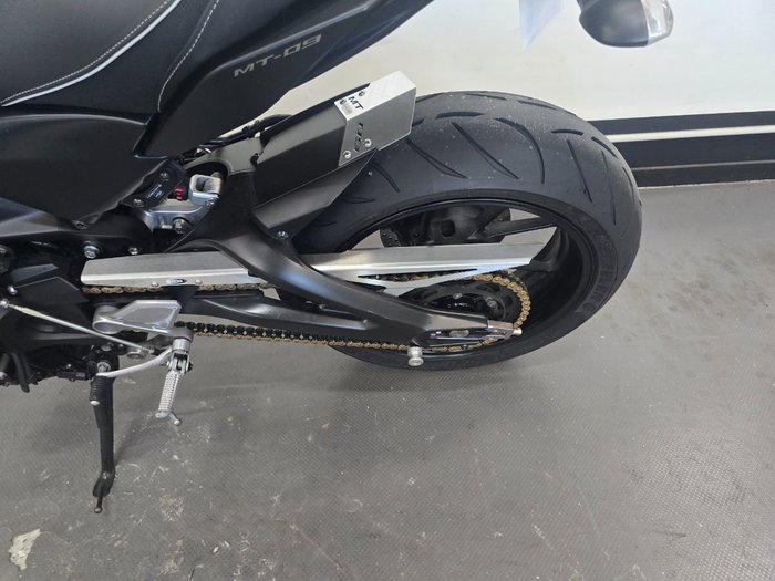 2016 Yamaha MT-09 GREY