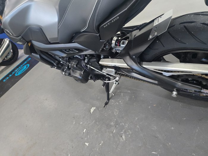 2016 Yamaha MT-09 GREY