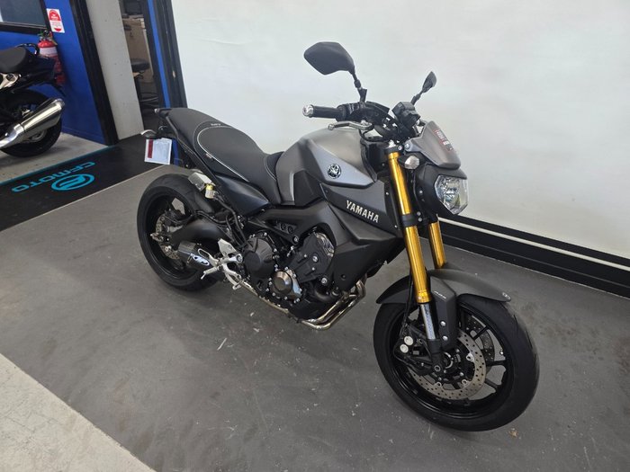 2016 Yamaha MT-09 GREY