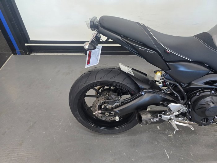 2016 Yamaha MT-09 GREY
