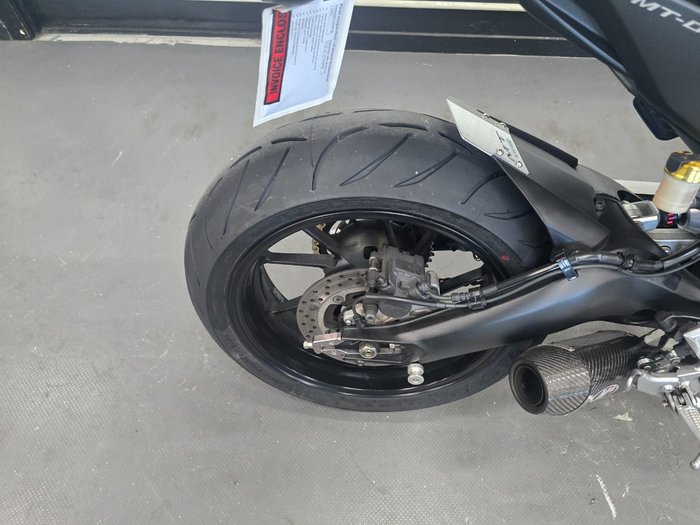 2016 Yamaha MT-09 GREY