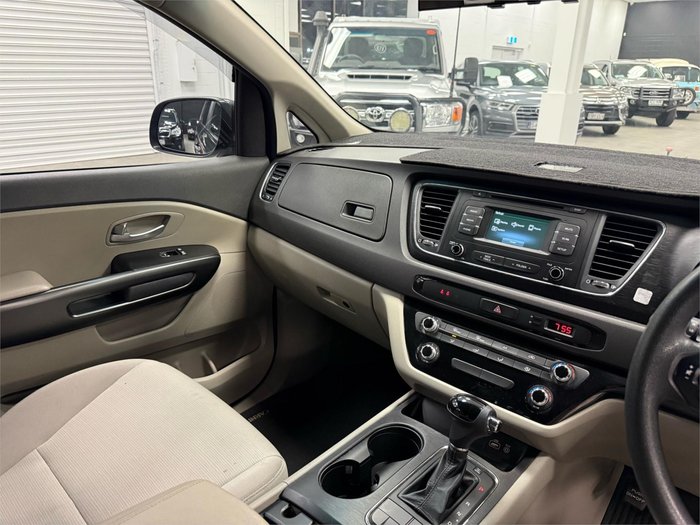 2016 Kia Carnival S