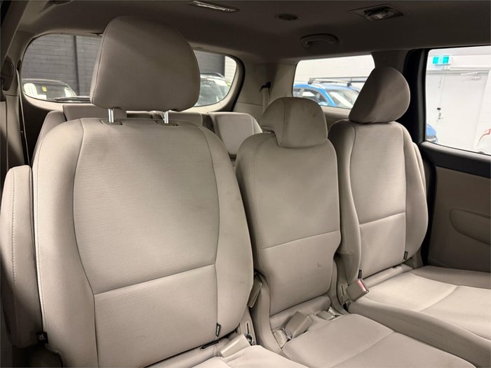 2016 Kia Carnival S