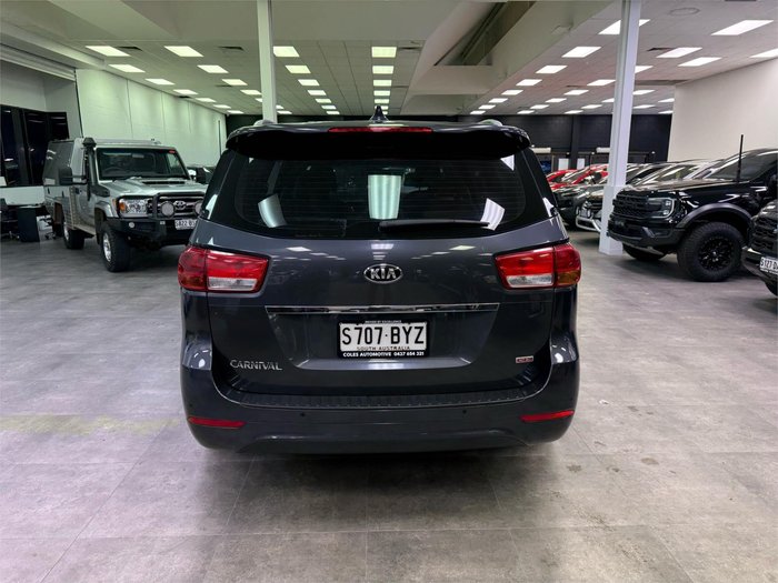 2016 Kia Carnival S