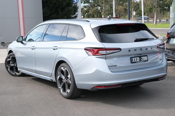 2026 SKODA Superb 195TSI Sportline